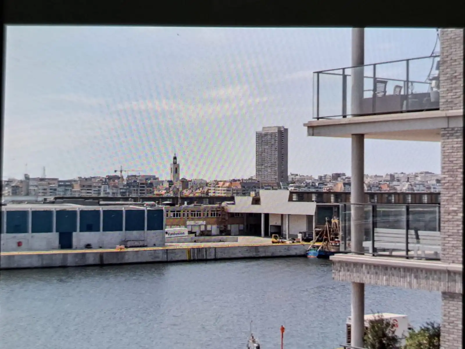 Stijlvol appartement met ondergrondse parkeerplaats foto 10