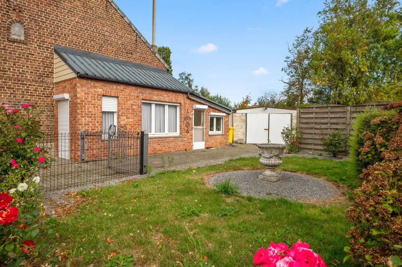 Charmante woning in Kortenaken met ruime tuin, garage en 3 slaapkamers foto 22