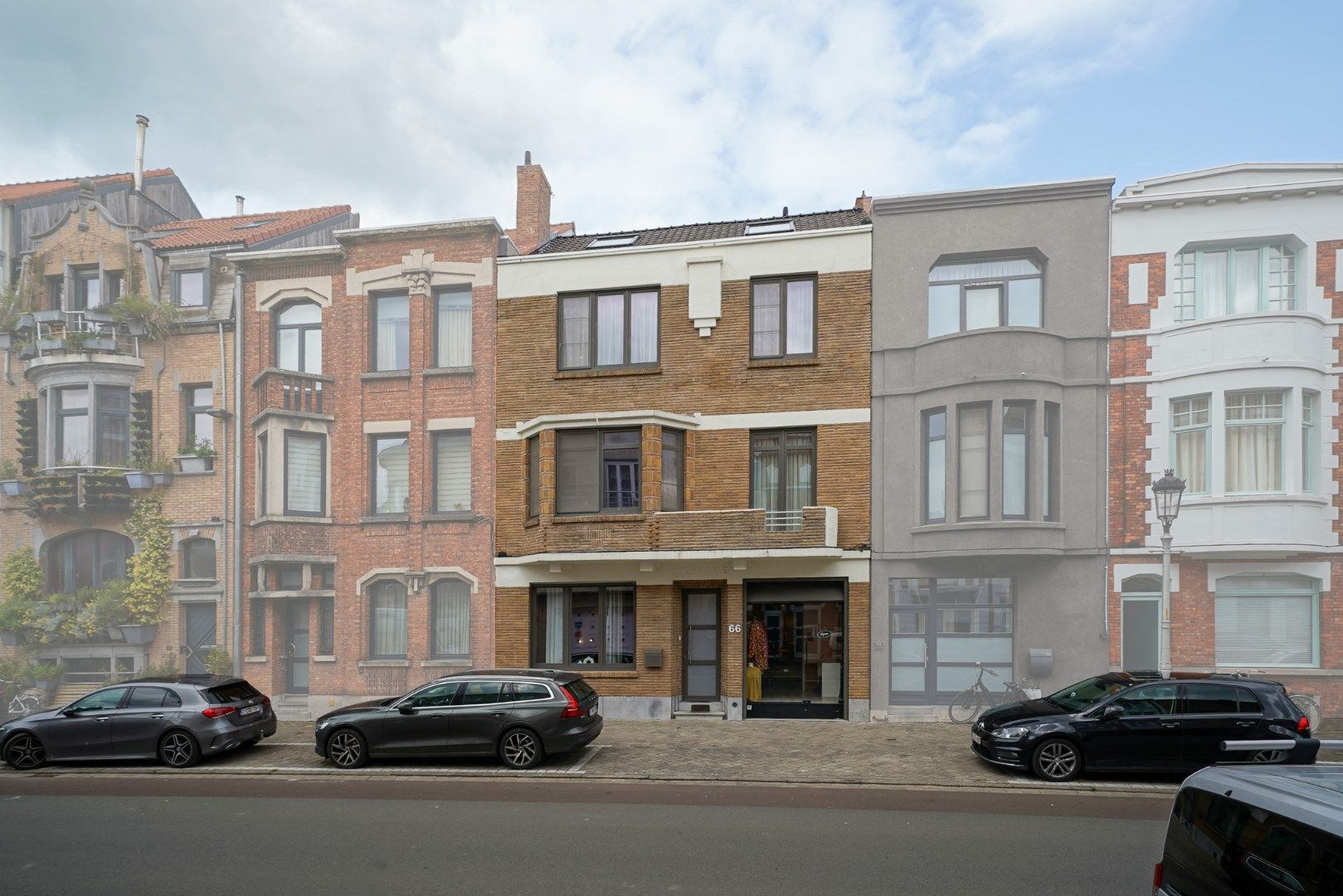 Prachtige ruime woning in hartje Oostende! foto {{pictureIndex}}