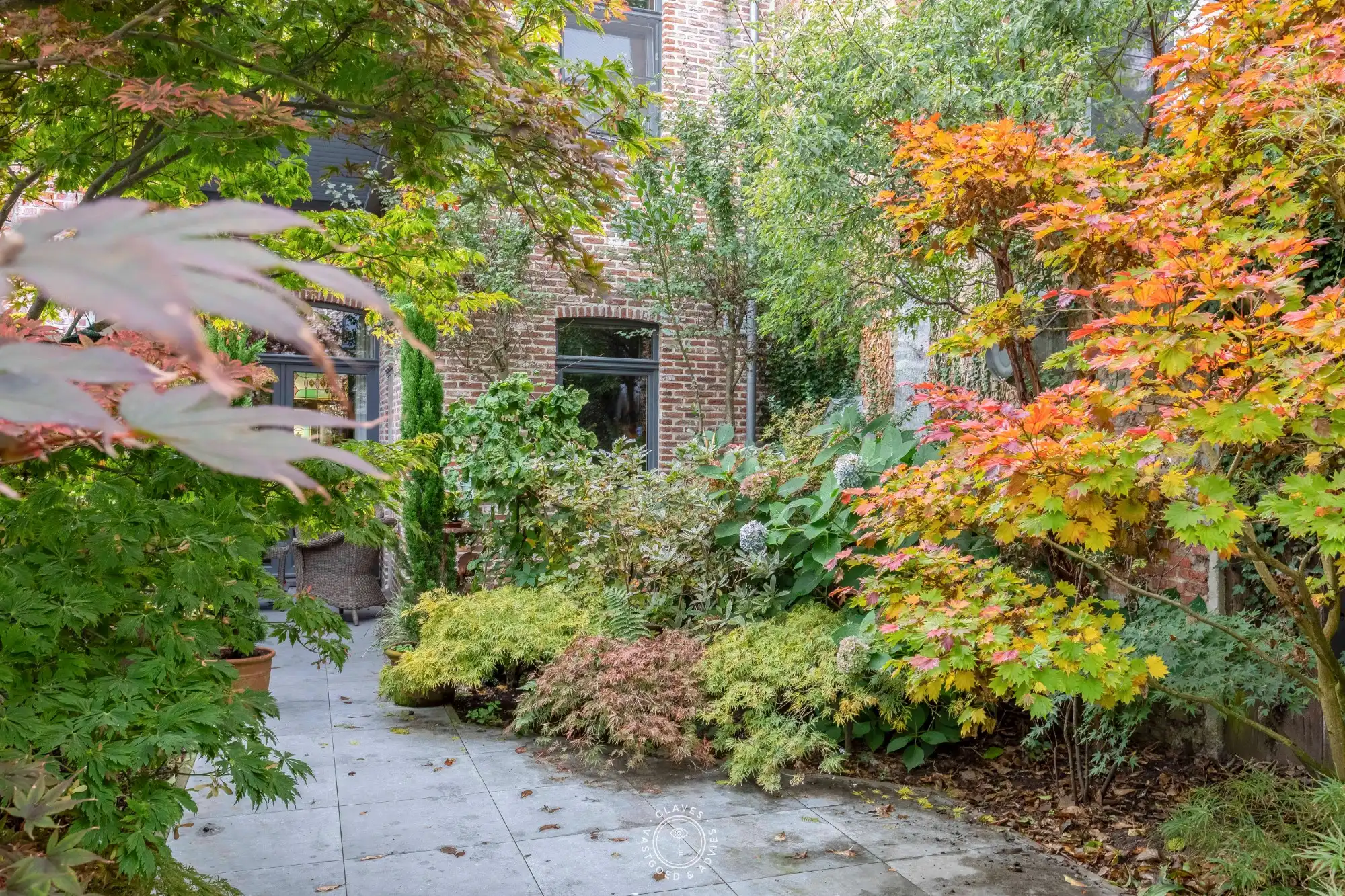 Stijlvol herenhuis met verrassend bijgebouw foto 19