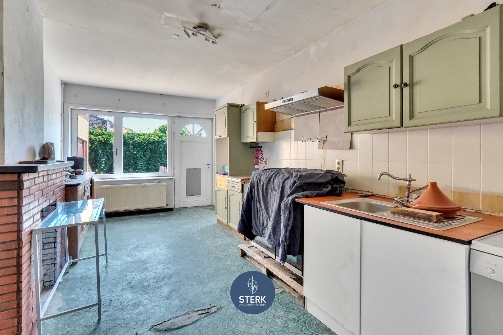 OP TE KNAPPEN GEZINSWONING MET EEN BEWOONBARE OPP. VAN 190 M² TE BOORSEM !  foto 8