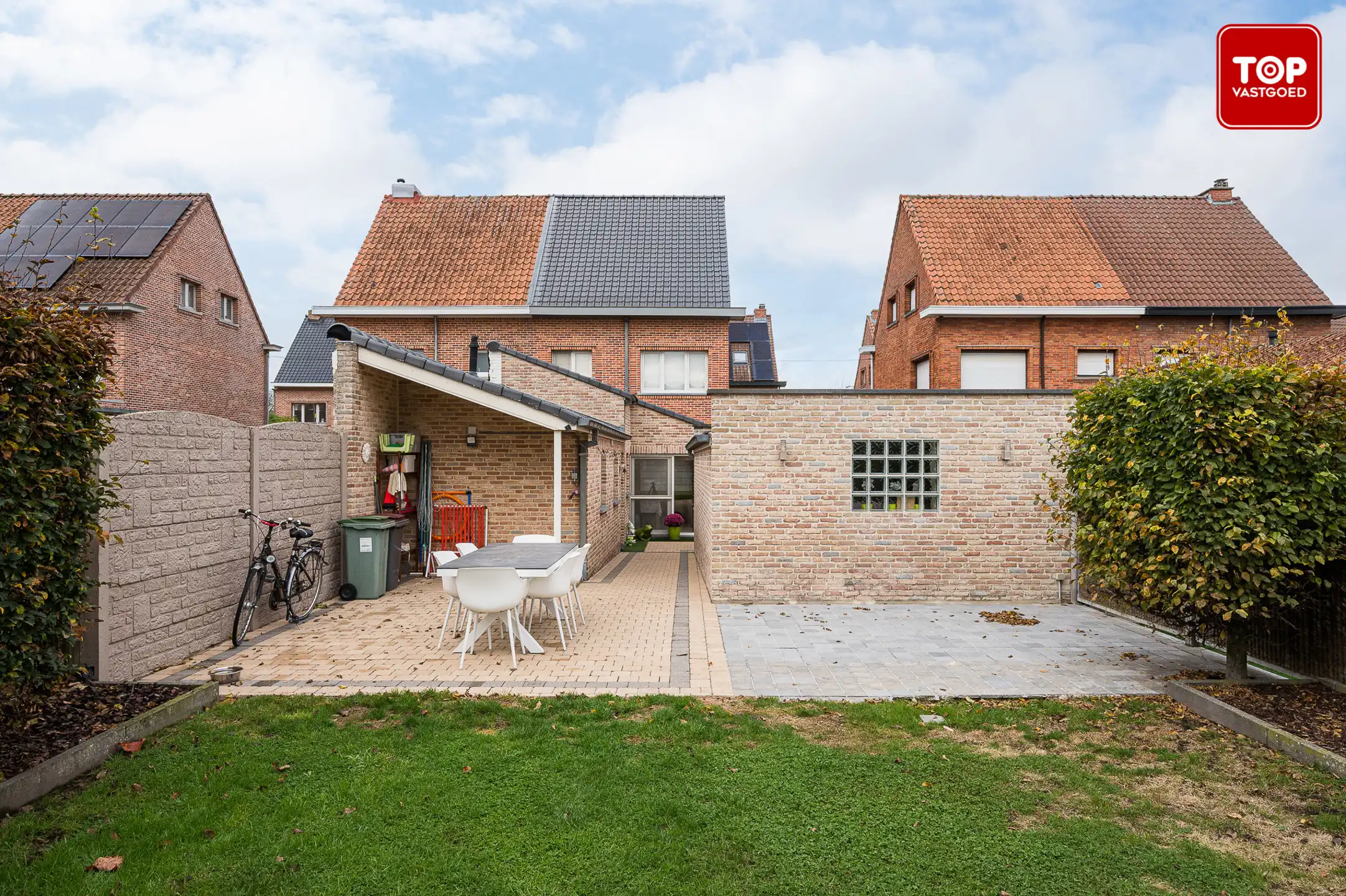 Instapklare woning met 4 slaapkamers en prachtige tuin foto 26