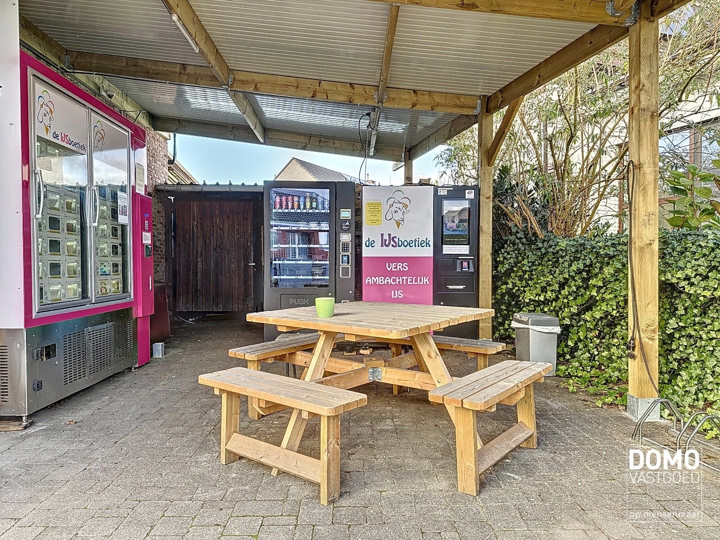 Unieke woning met handelsmogelijkheden in Kuringen foto 33