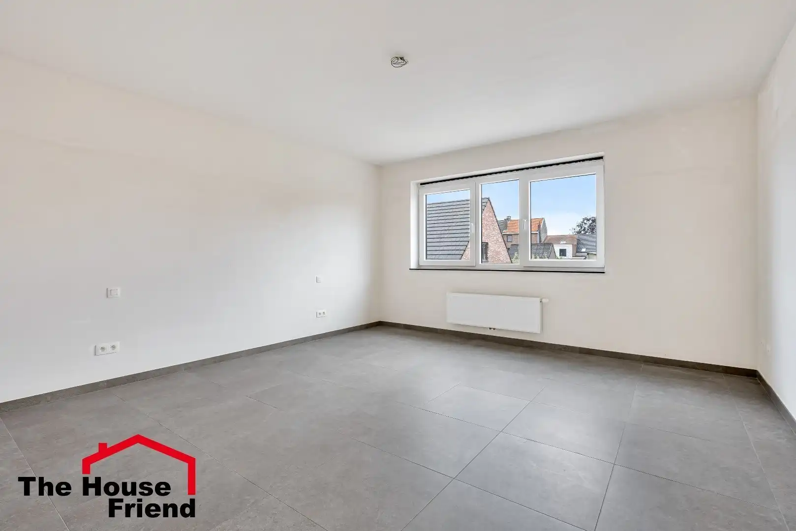 Top afgewerkte nieuwbouwwoning met 3 slaapkamers, tuin en carport in rustige woonomgeving foto 12