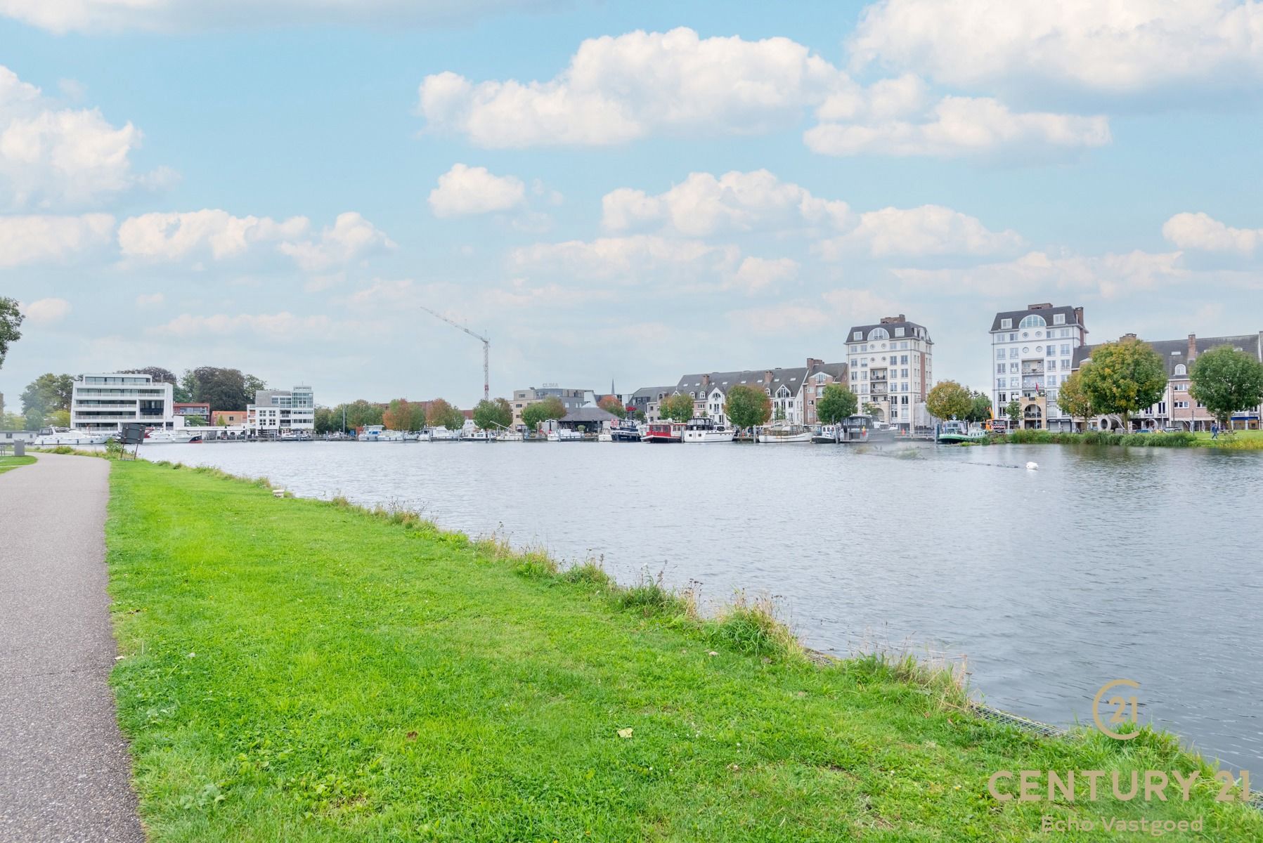 Handelshuis met véél mogelijkheden aan de Nieuwe Kaai foto 3