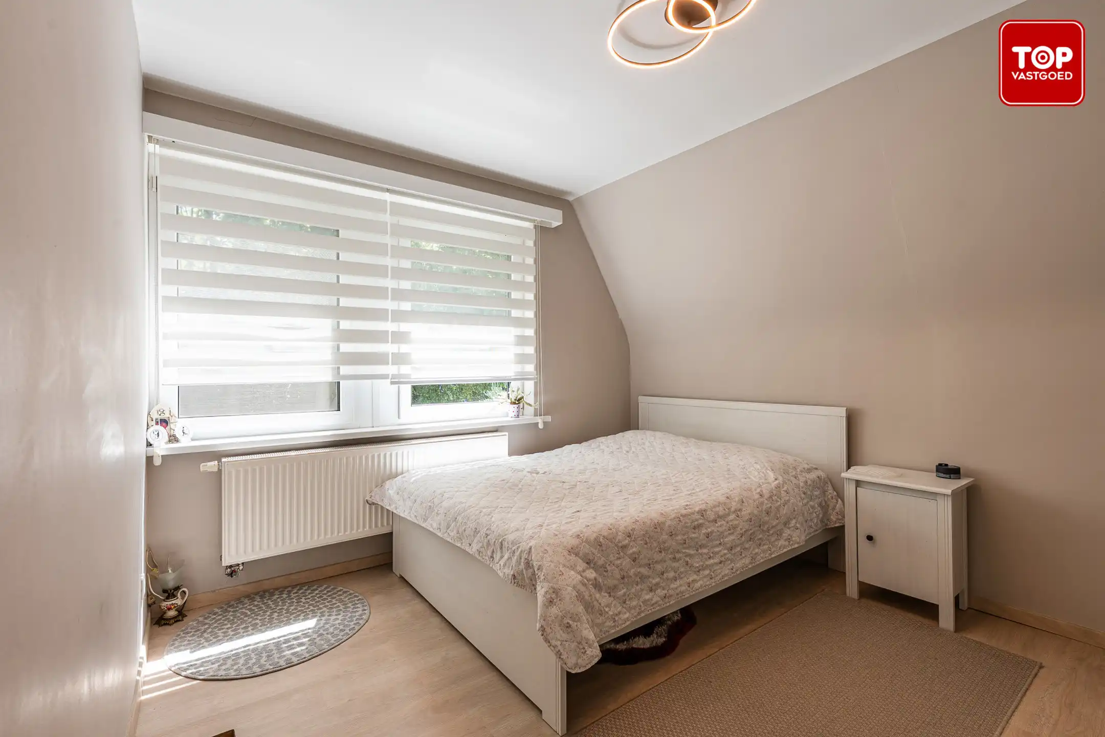 Instapklare alleenstaande woning op centrale locatie. foto 15