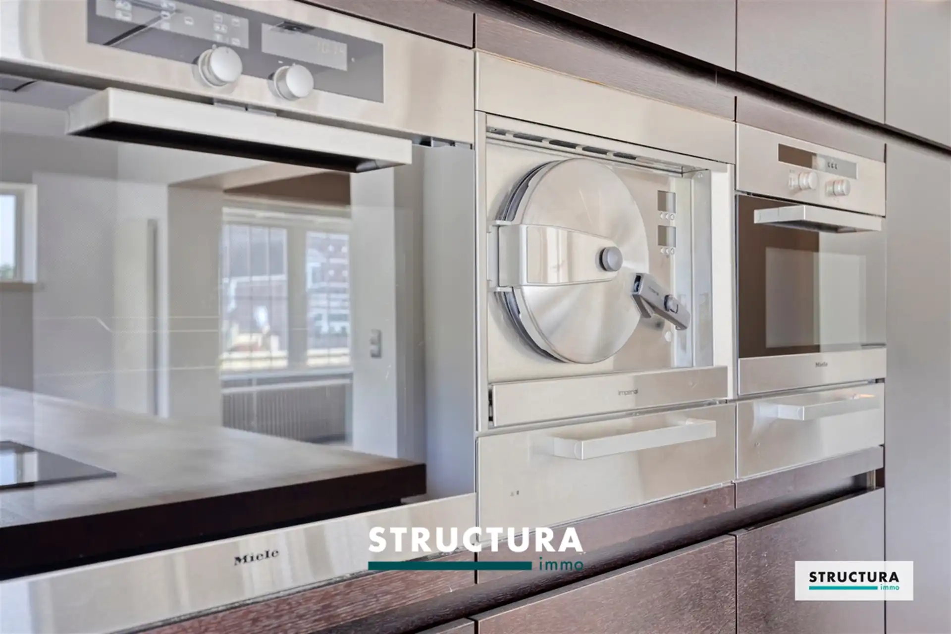 Villa met luxe-afwerking in het idyllische Kobbegem! foto 16