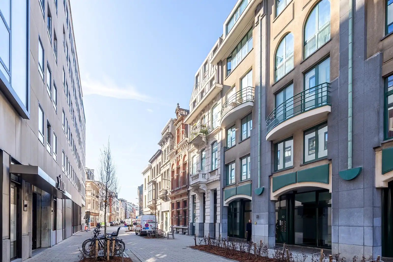 Instapklaar 3 slpk appartement met terras in hartje Stad foto 16