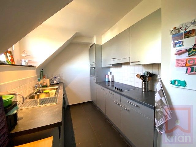 Keurig instapklaar duplex/dakappartement met 2slpk, terras, autostaanpl en berging nabij centrum Geel foto 7