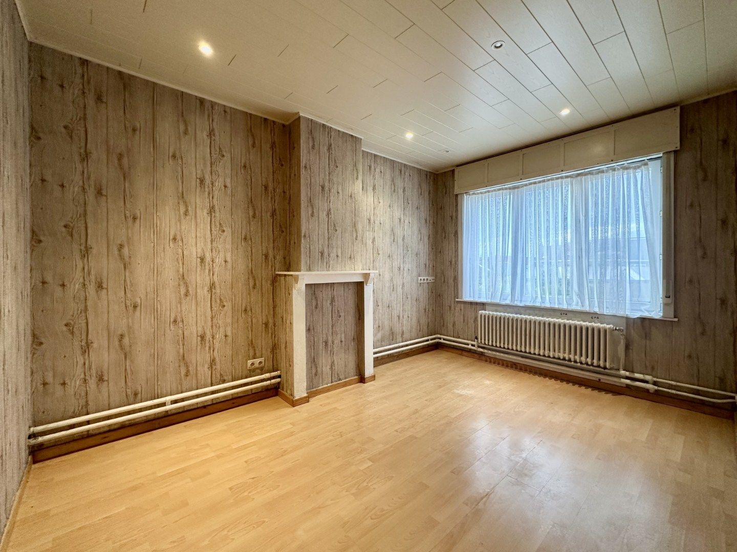 Ruime woning met 3 slaapkamers in Sint-Jozef, Brugge foto 14