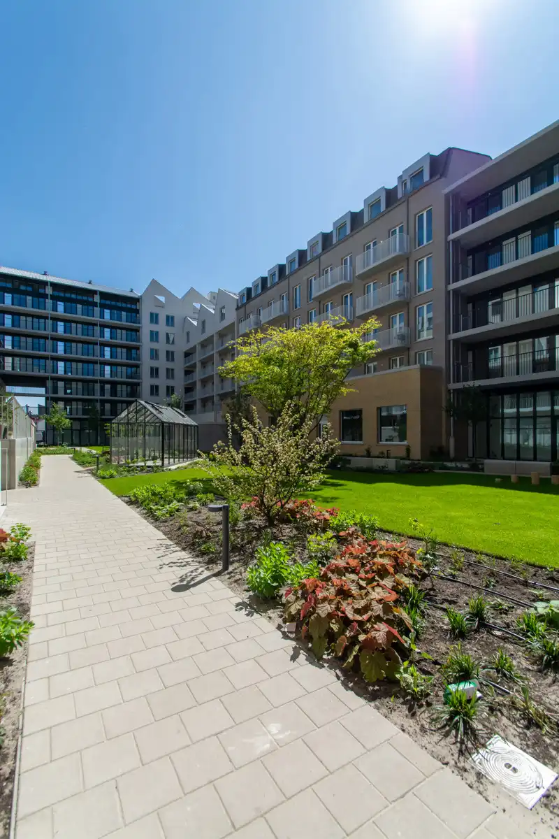 Prachtig Modern nieuwbouwappartement met 2slpk. en balcon foto 13