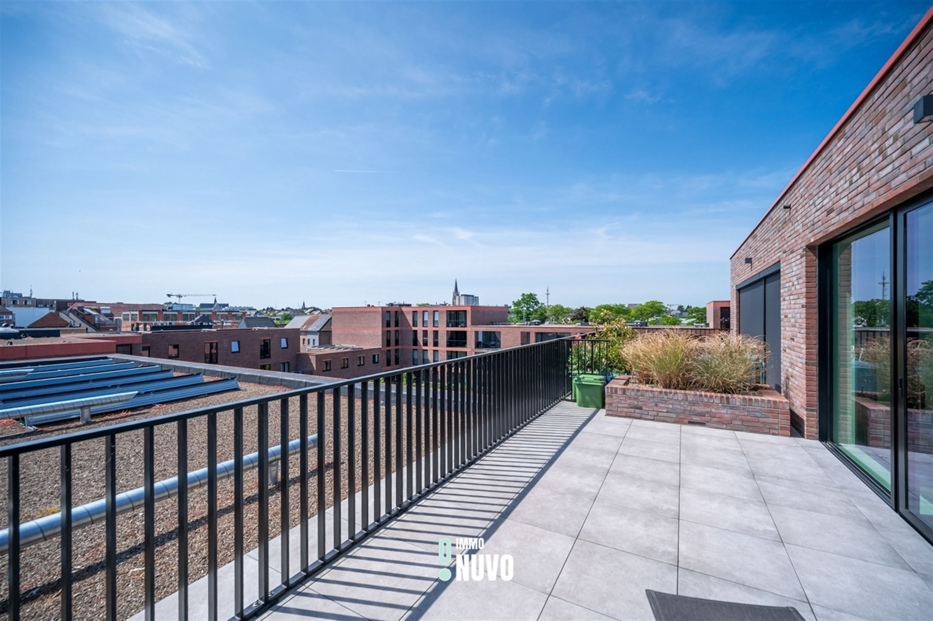 Recente Penthouse met 3 slaapkamers en ruim terras  foto 3