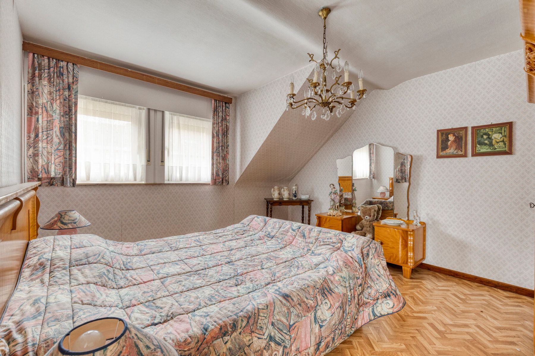 Te renoveren HOB op 9a 38ca met 3 slaapkamers! foto 12