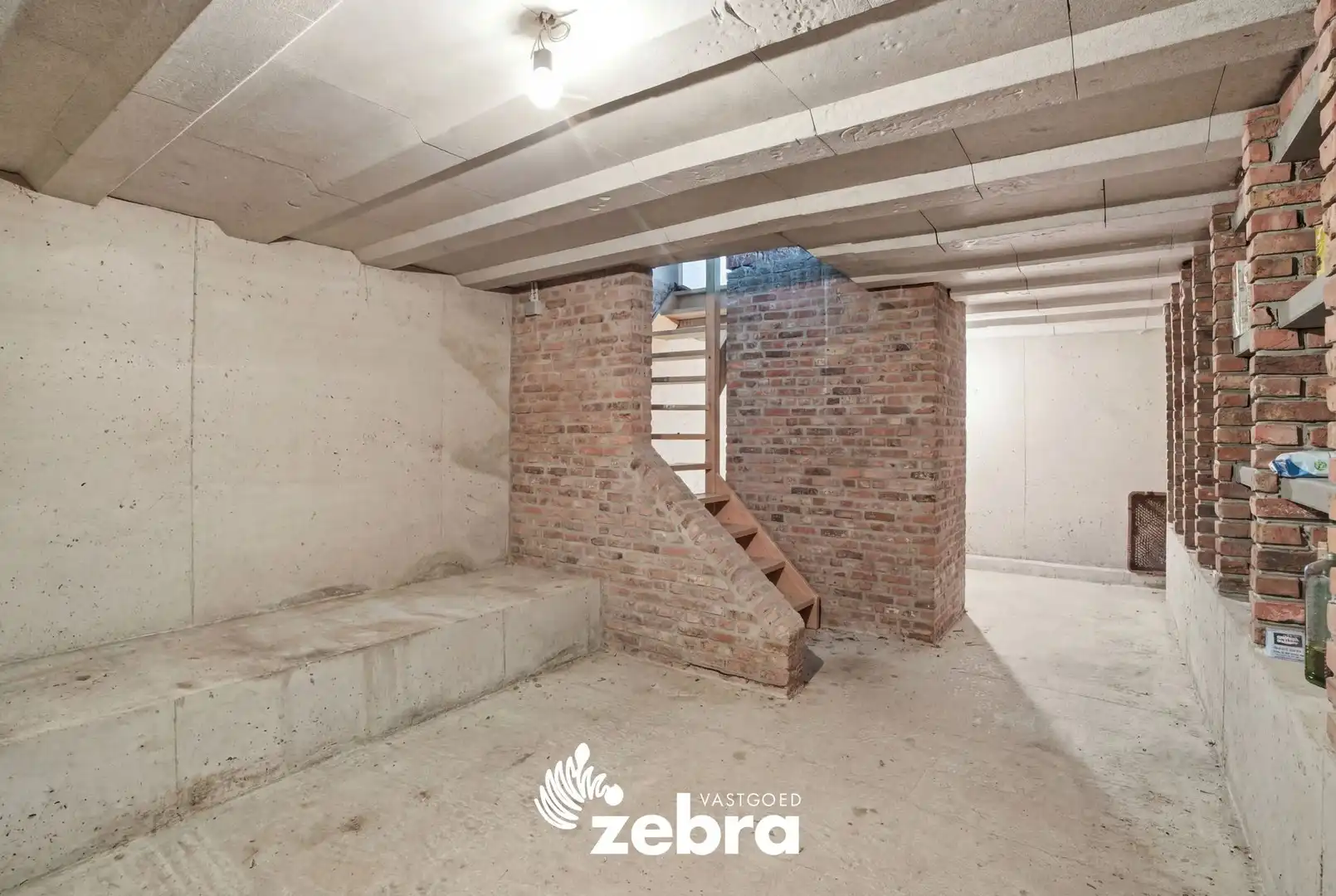 Ruime villa op een prachtig perceel van 11.110m² in groene omgeving! foto 45