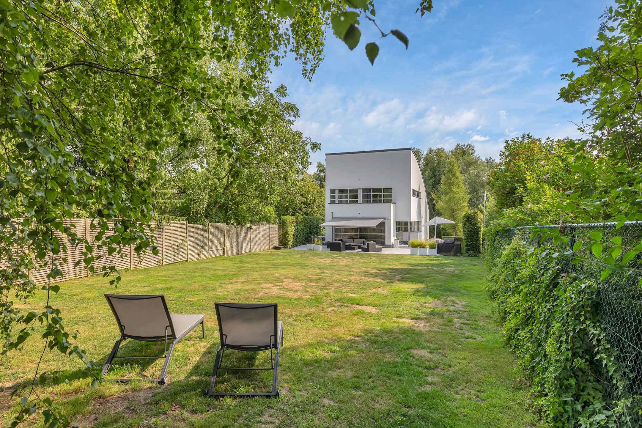 Exclusief gerenoveerde villa te koop in Idegem  foto 30