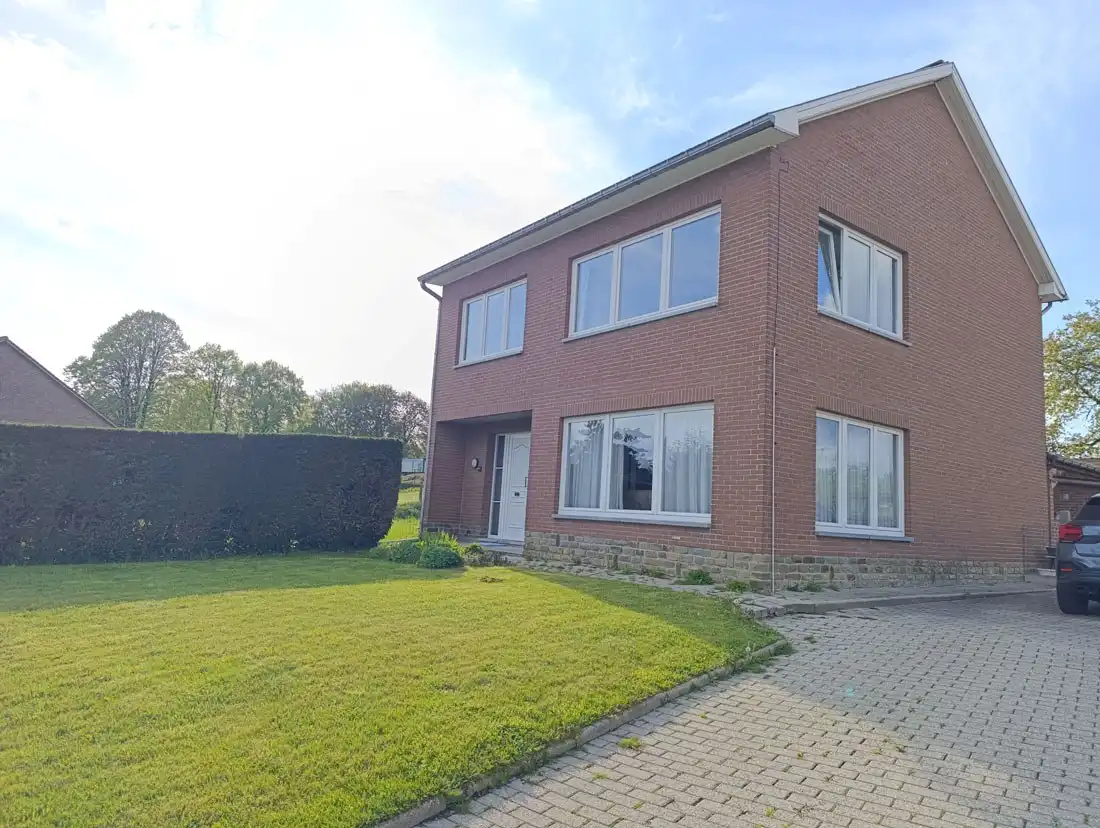 Karaktervolle woning in het landelijke Vreren (Tongeren) foto 2