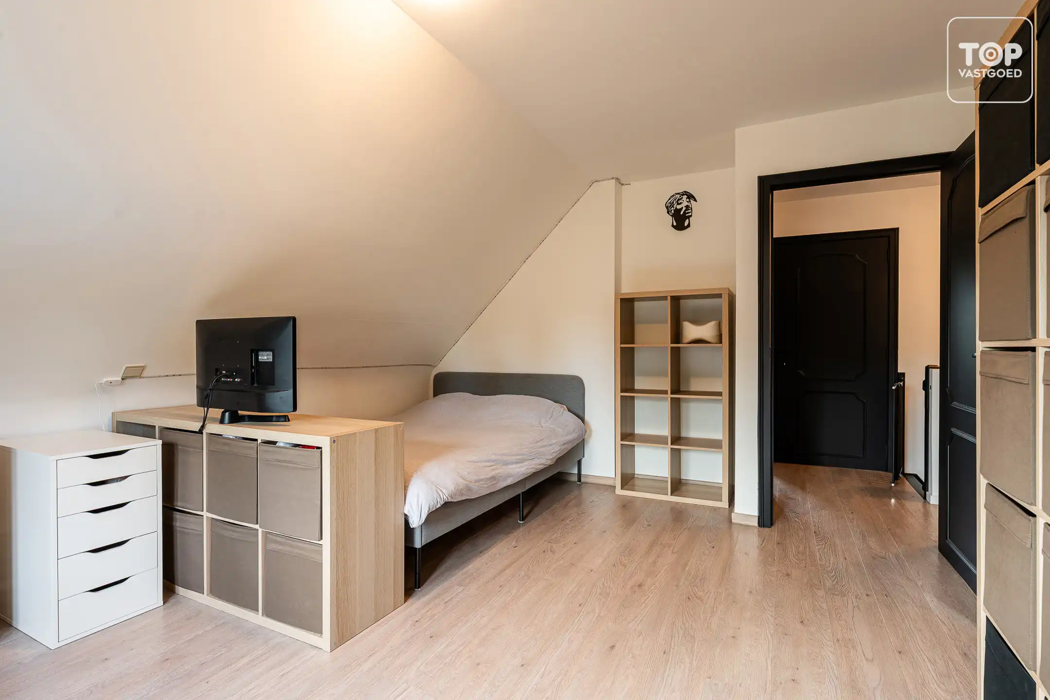 Alleenstaande woning met 4 slaapkamers en zwembad foto 17