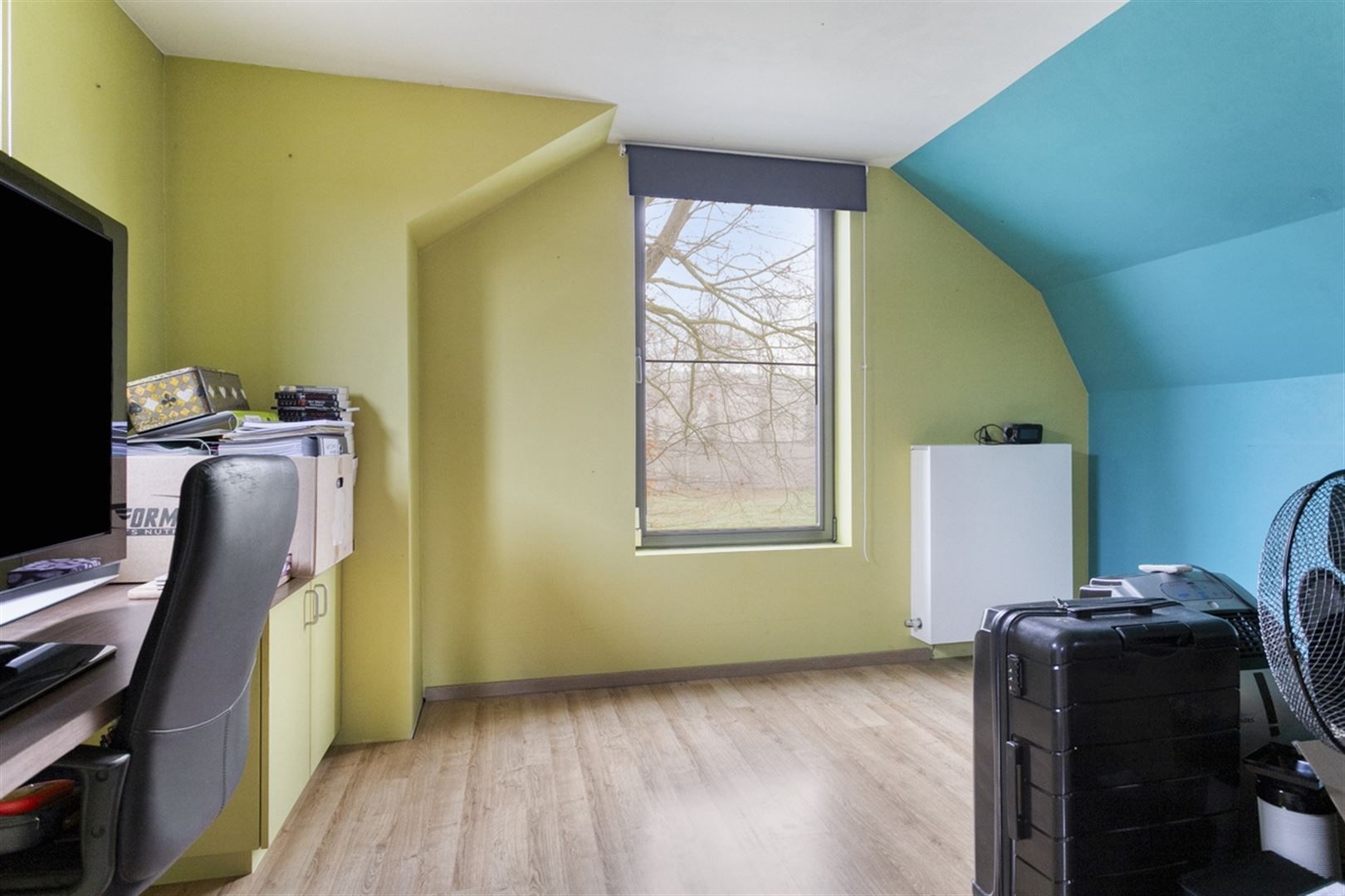 Commercieel gebouw met woonst foto 28