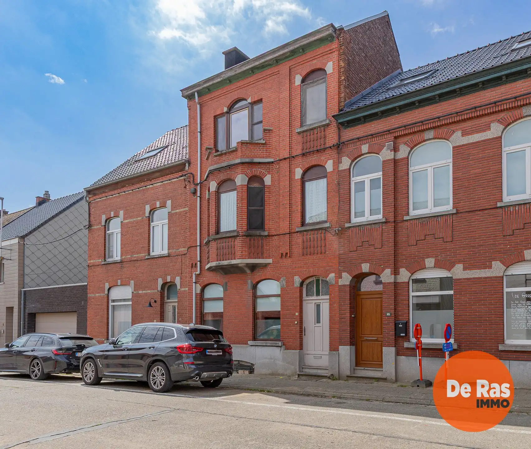 Hoofdfoto van de publicatie: LEDE - Te renoveren woning met 4 slaapkamers nabij centrum