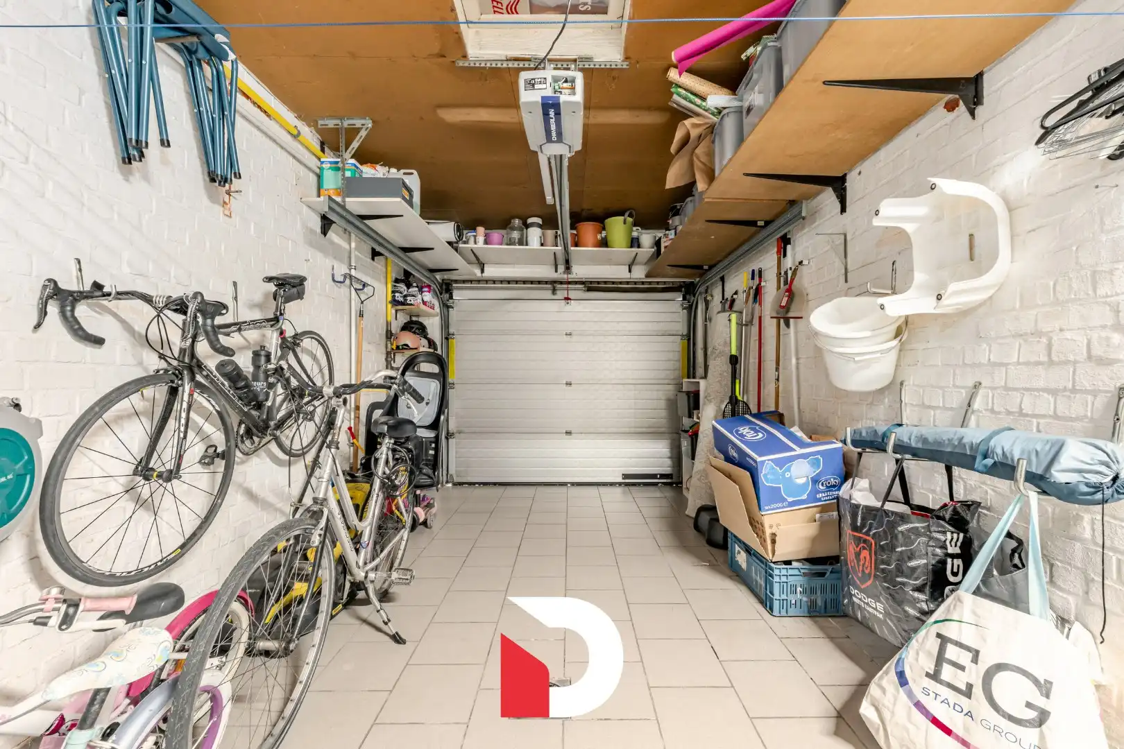Instapklare hoekwoning met praktijkmogelijkheid in topbuurt nabij centrum Brugge foto 10