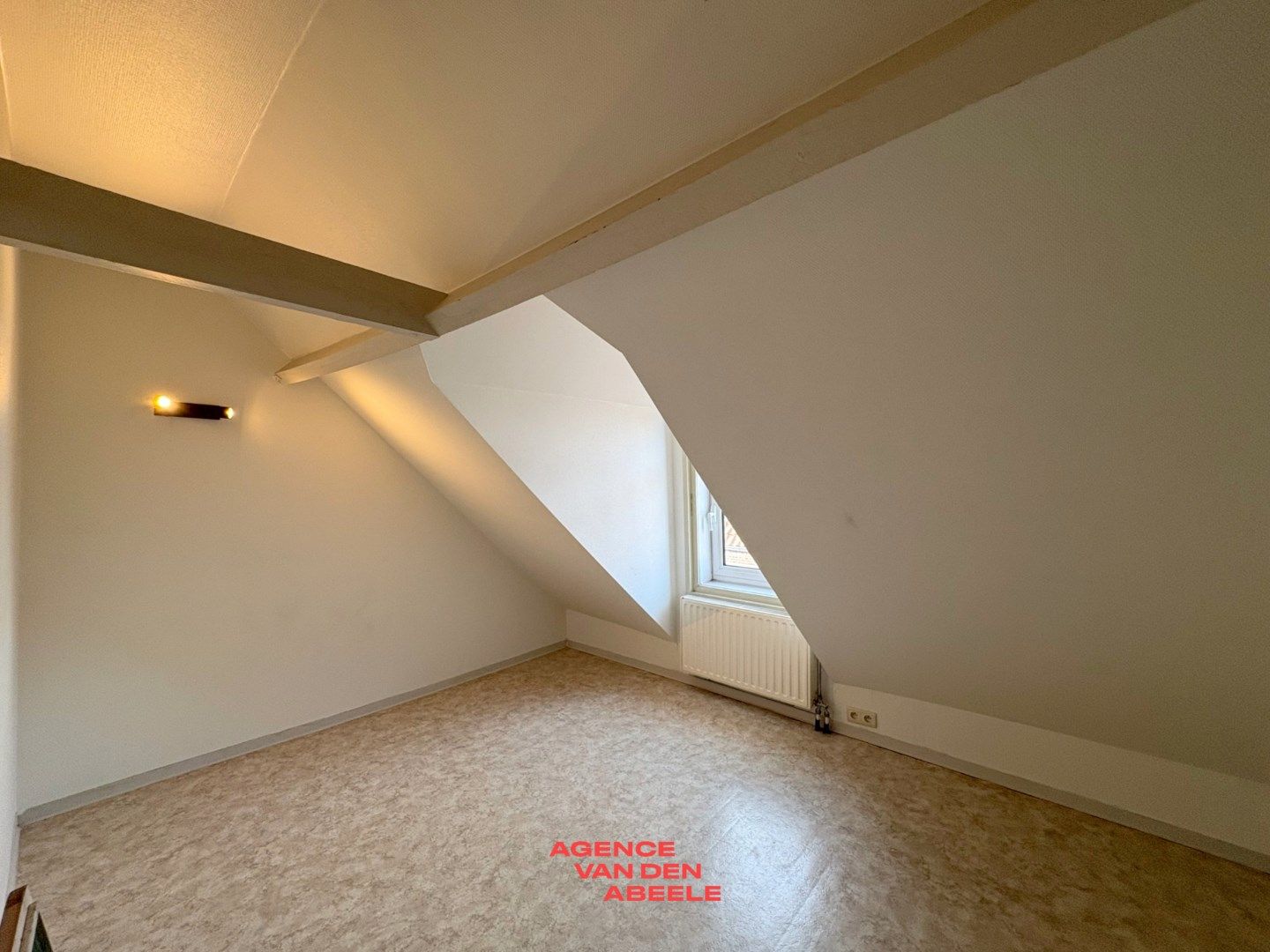 Zeer ruime en charmante woning in centrum Brugge foto 17