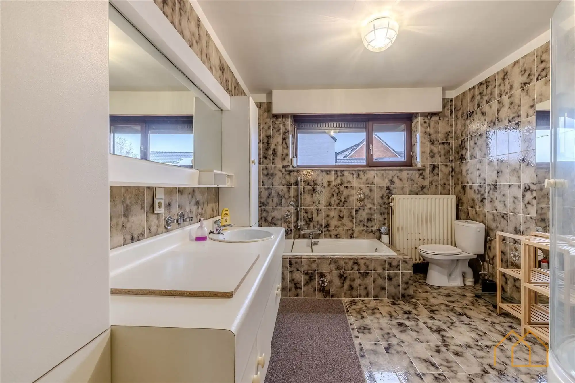 Ruime woning op 12a met veel kelder en garage foto 12