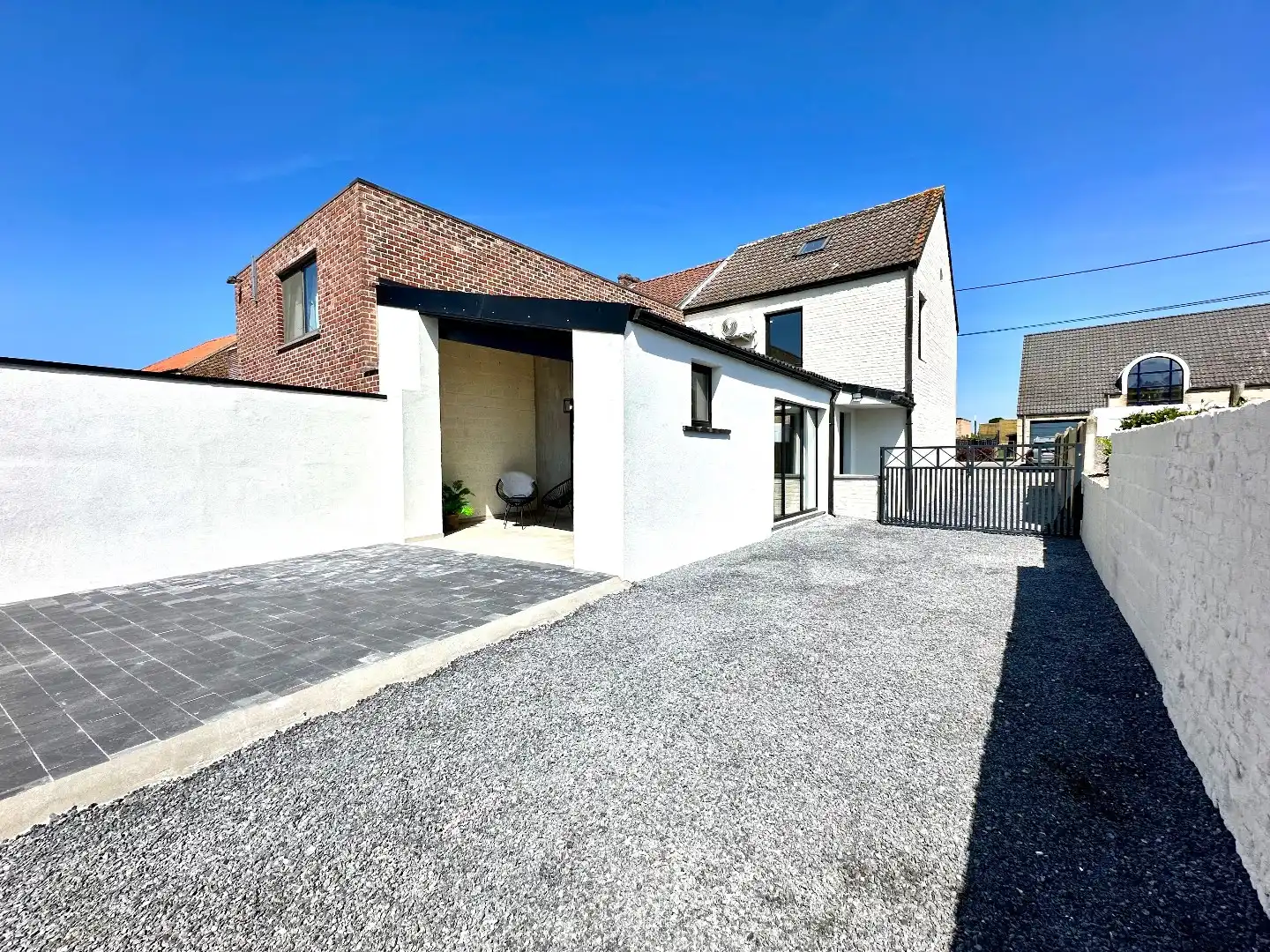 Prachtig gerenoveerde woning met 3 slaapkamers te Heers foto 25