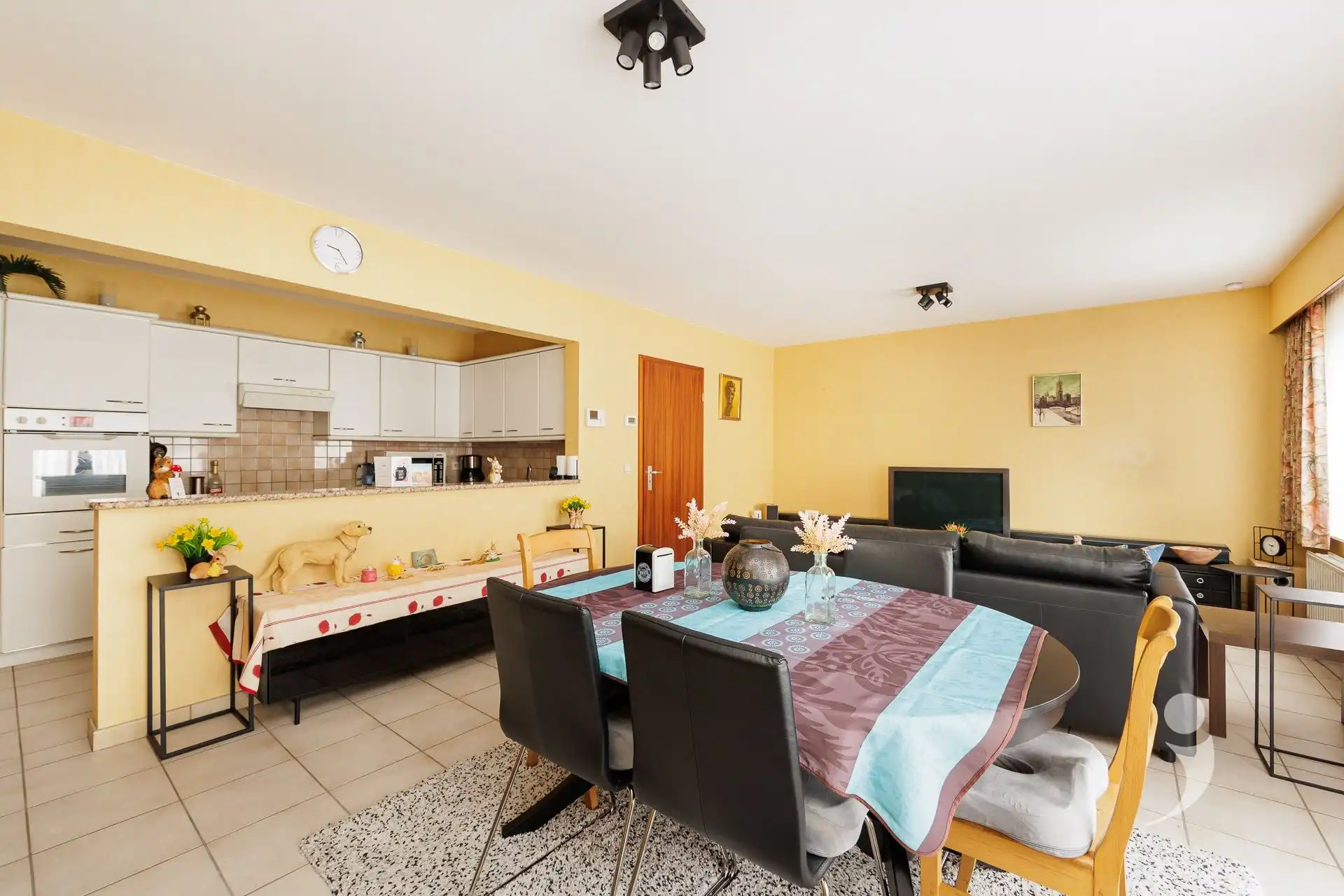 Appartement met 2 ruime slaapkamers en garagebox foto 7