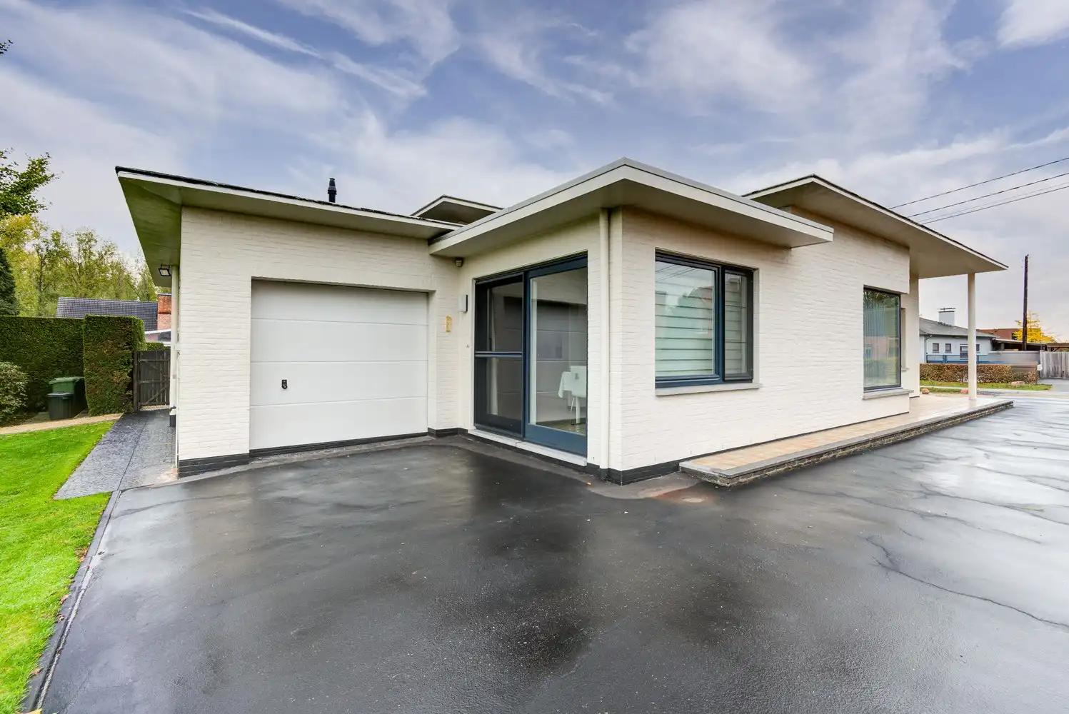 VERZORGDE GEZINSWONING MET 3 SLAAPKAMERS EN EEN RUIME TUIN TE STOKROOIE (HASSELT) foto 2