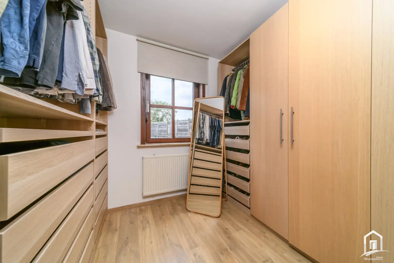 Instapklare gezinswoning op centrale locatie te Ronse! foto 10