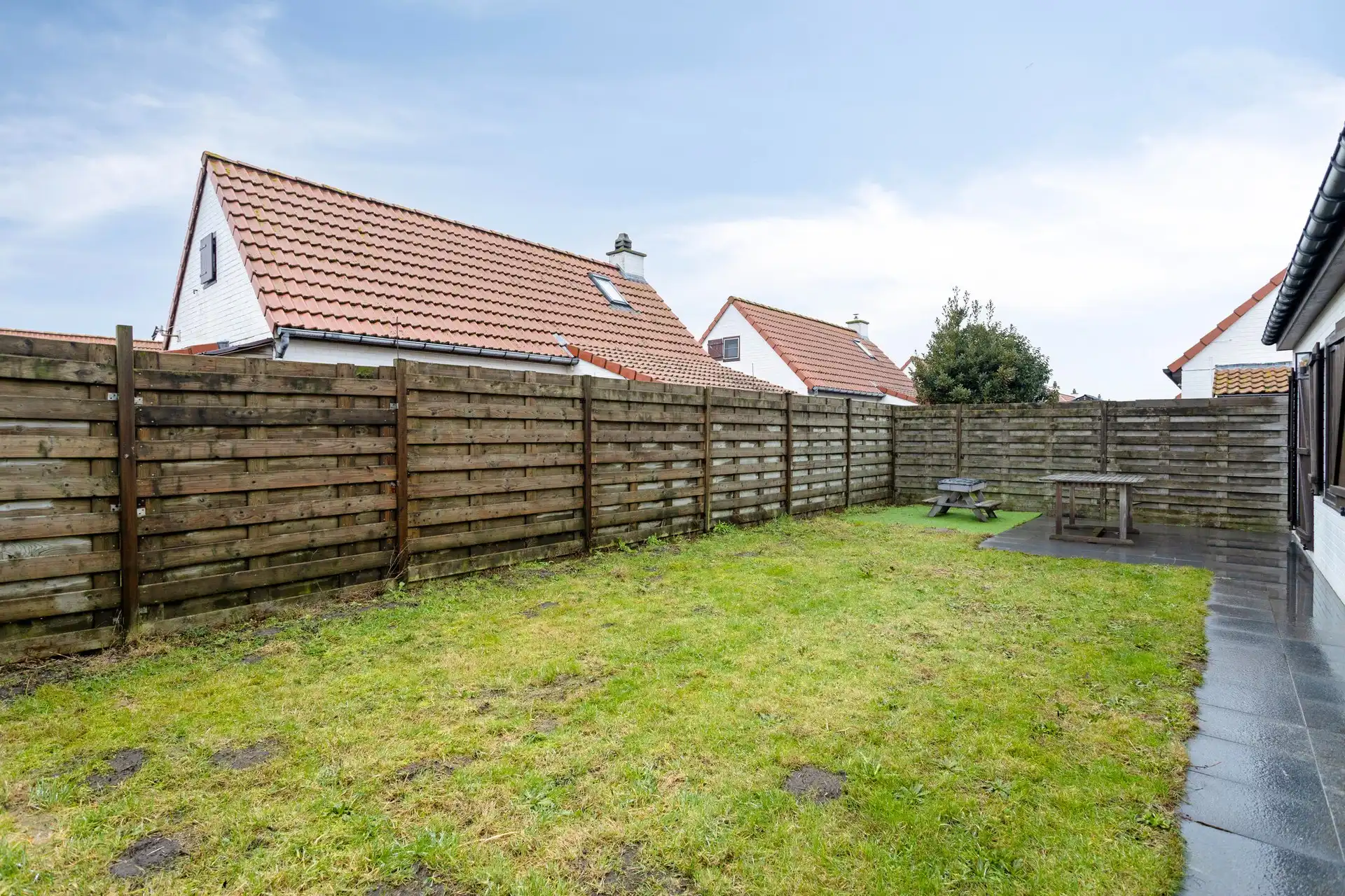 Vakantiewoning met 3 slaapkamers en zongerichte tuin. foto 16