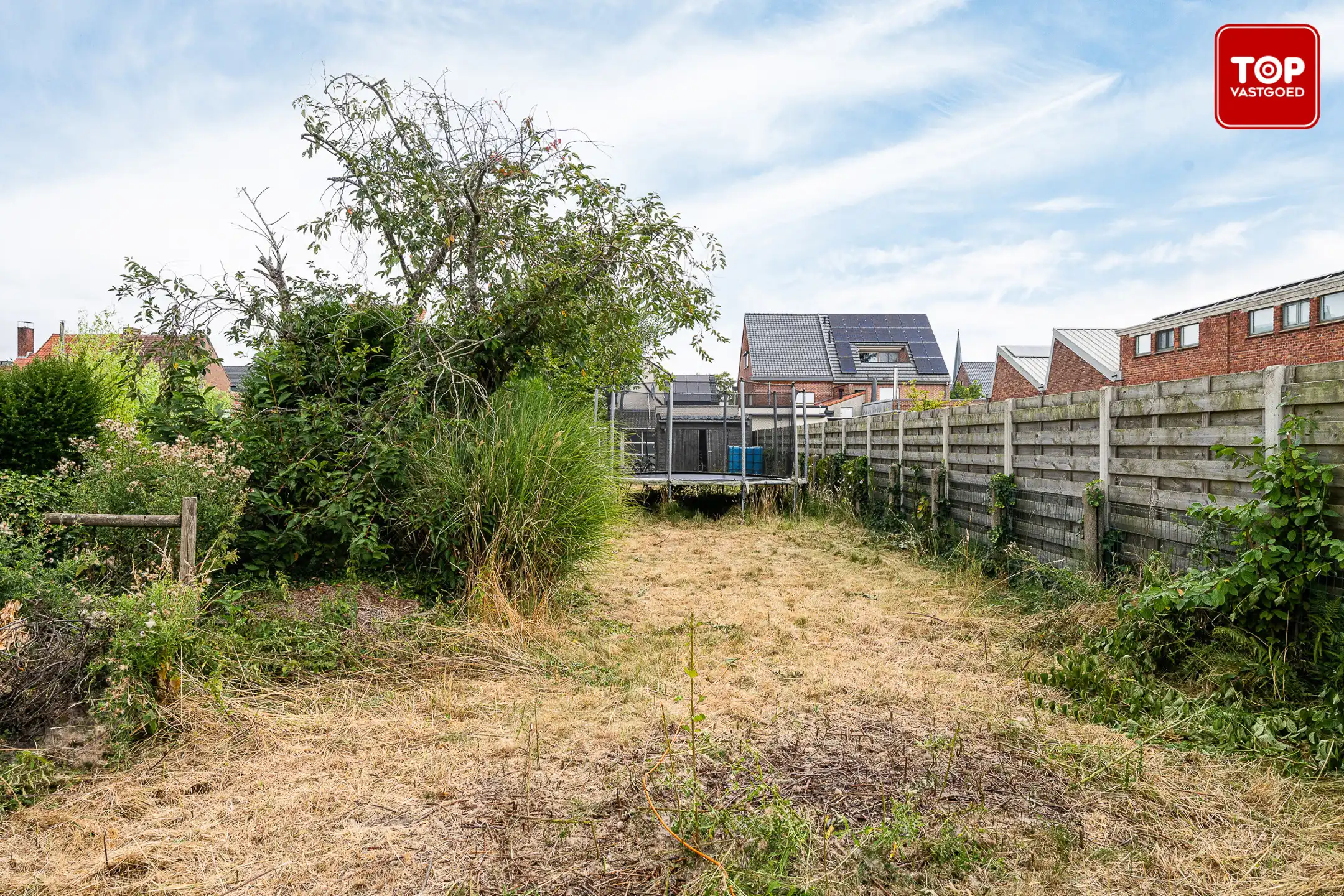 Instapklare halfopen woning in een gezinsvriendelijke buurt. foto 25