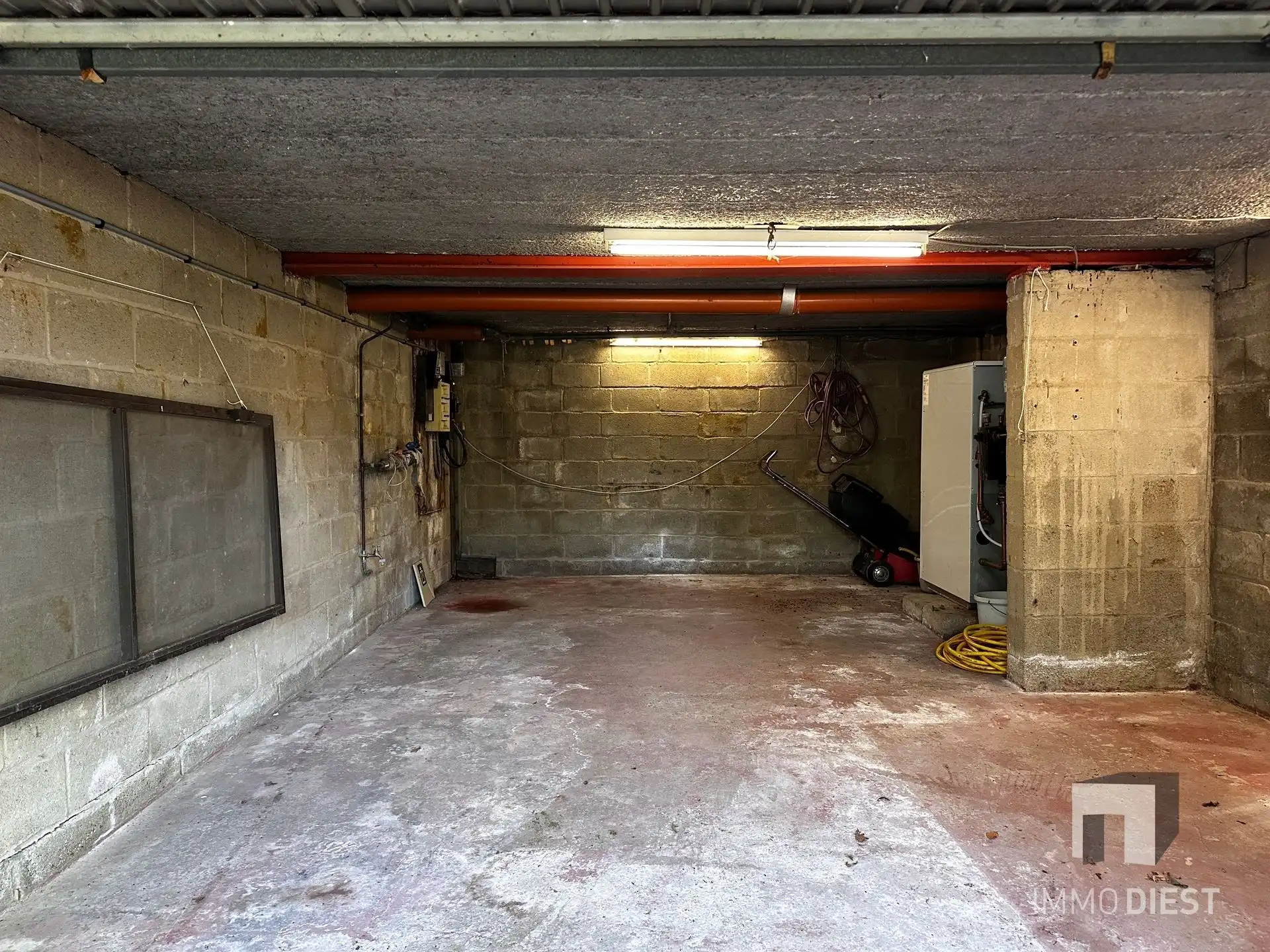 Te renoveren woning met 4 slaapkamers op Schellekensberg foto 24