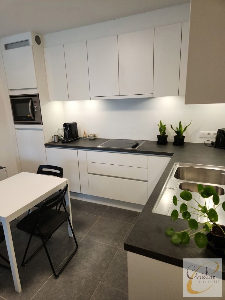 Modern instapklaar appartement met 1 slaapkamer. Topligging foto 10