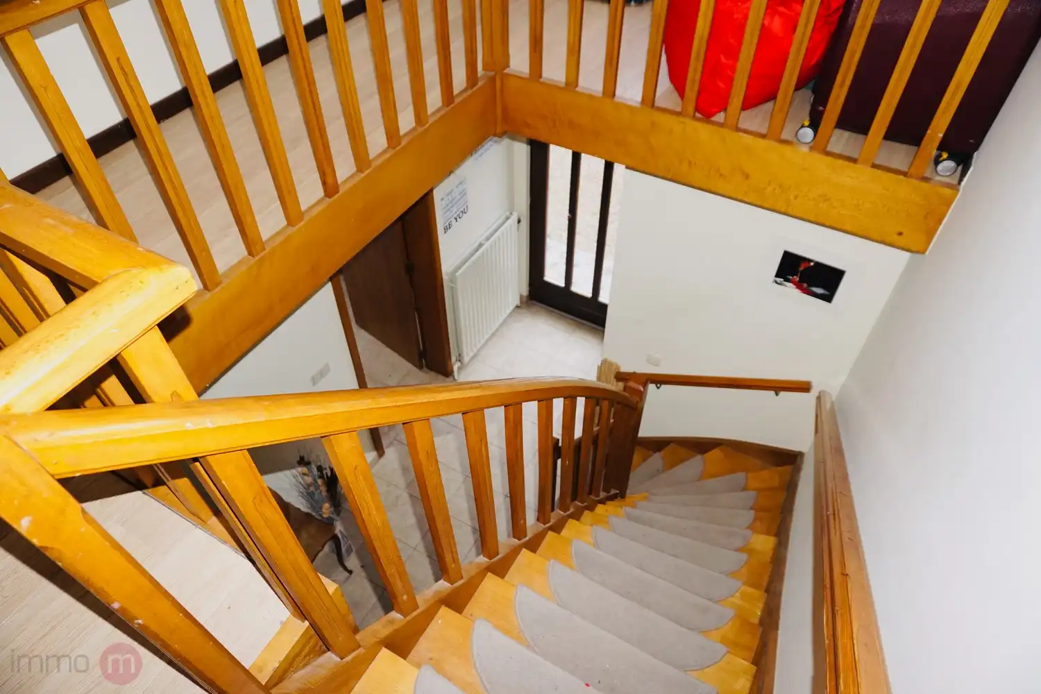 Rustig gelegen woning met 4 slaapkamers, bureau (of extra slaapkamer), garage en grote tuin. foto 14