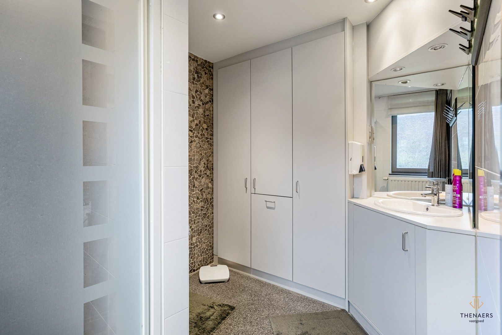 Luxueus wonen in het hart van Sint-Truiden – een unieke kans! foto 13