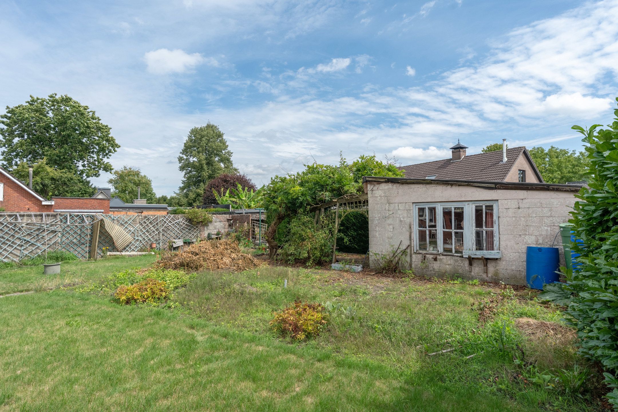 Te renoveren charmante woning met 3 slpks op 614 m² foto 31