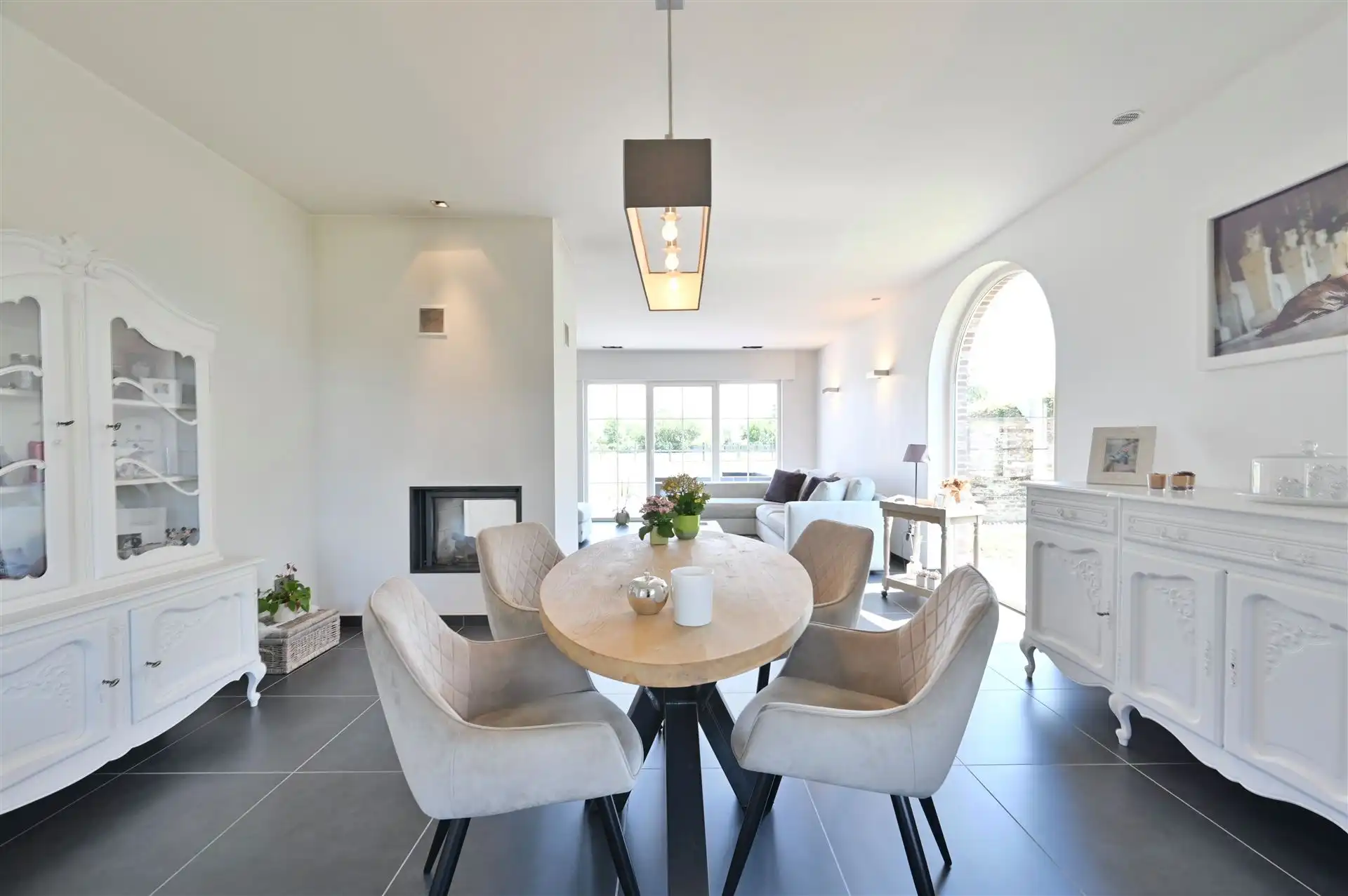Exclusieve villa met ruimte, kwaliteit en wooncomfort foto 2