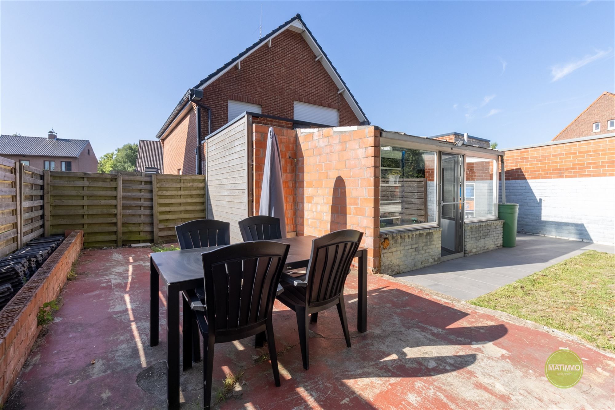 Charmante instapwoning nabij centrum Arendonk foto 2