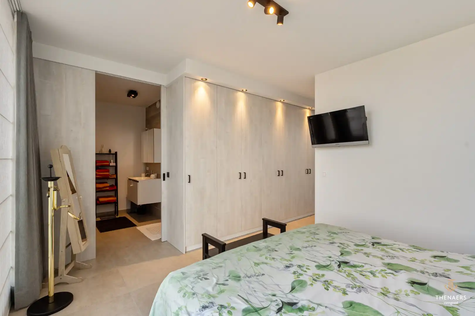 Exclusief penthouse met 2 ruime terrassen en privatieve lifttoegang. foto 13