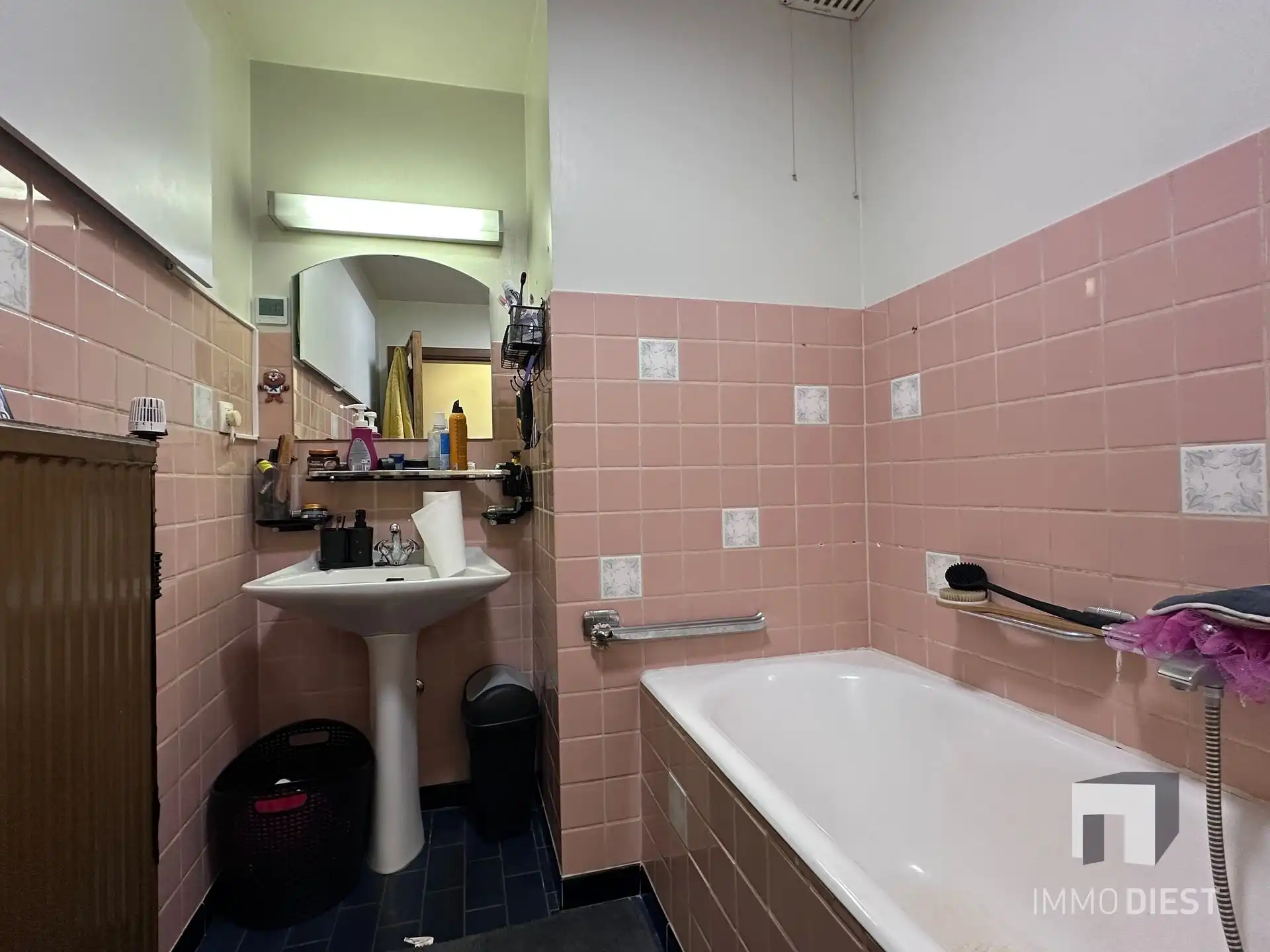 Woning met 3 slaapkamers, garage en zonnepanelen foto 13