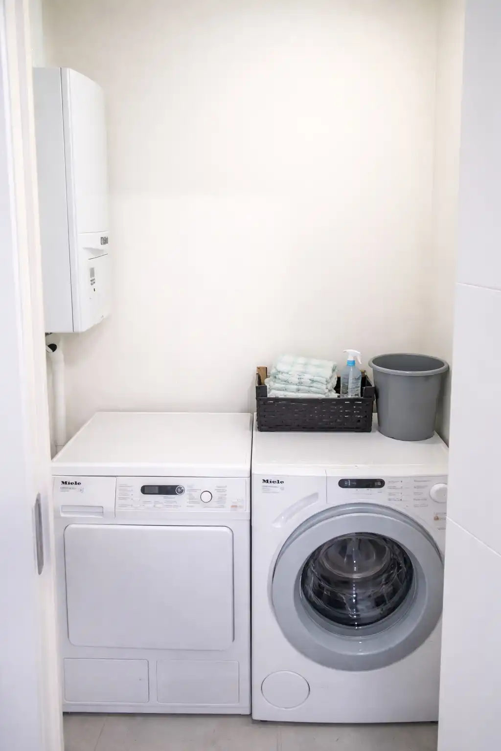 Recent appartement met zuid-terras en lift foto 6