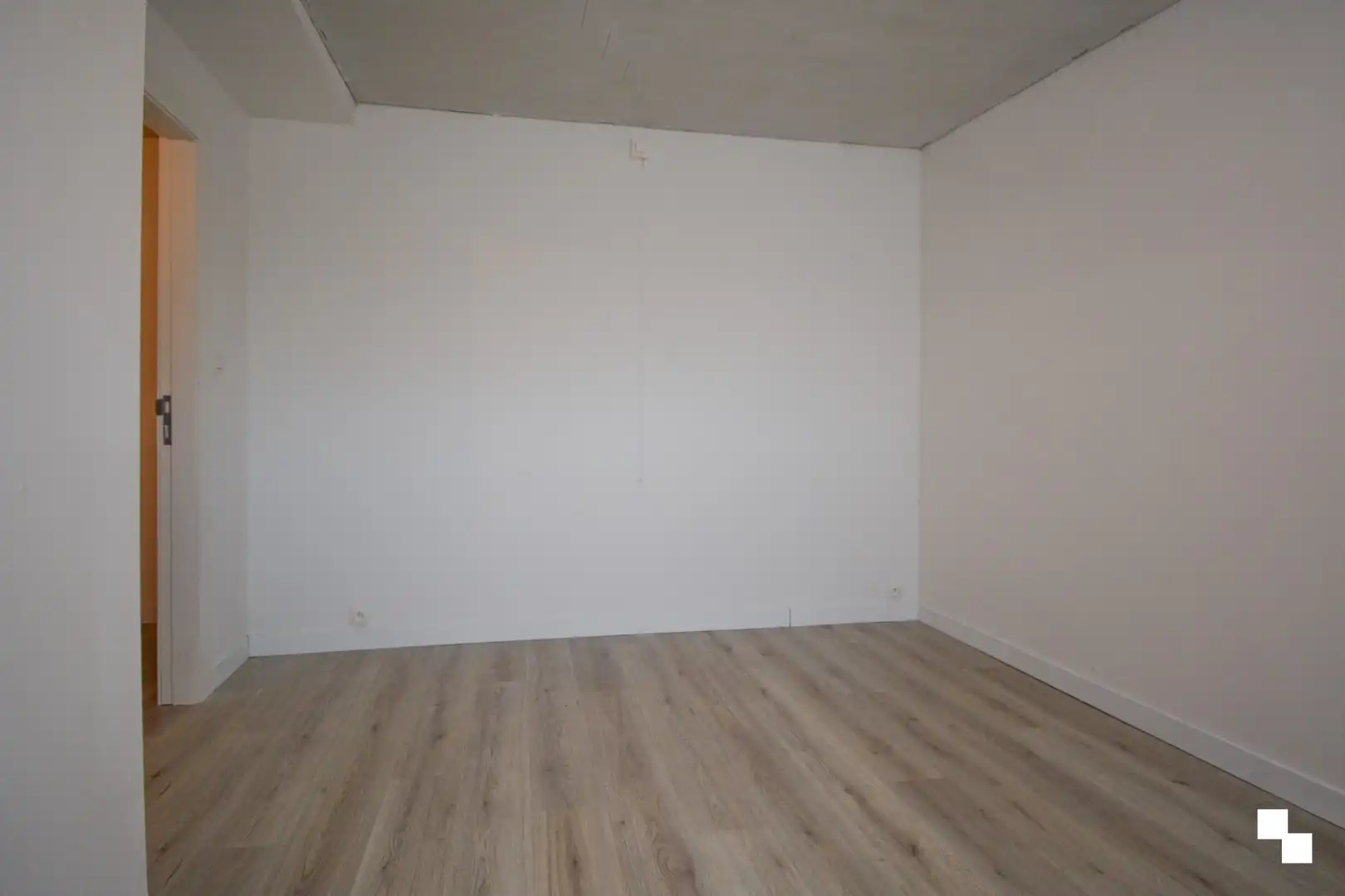 Instapklare kleine woning met terras. foto 16