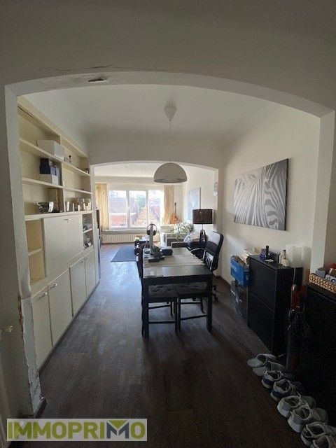 Super appartement op de 4de verdieping foto {{pictureIndex}}