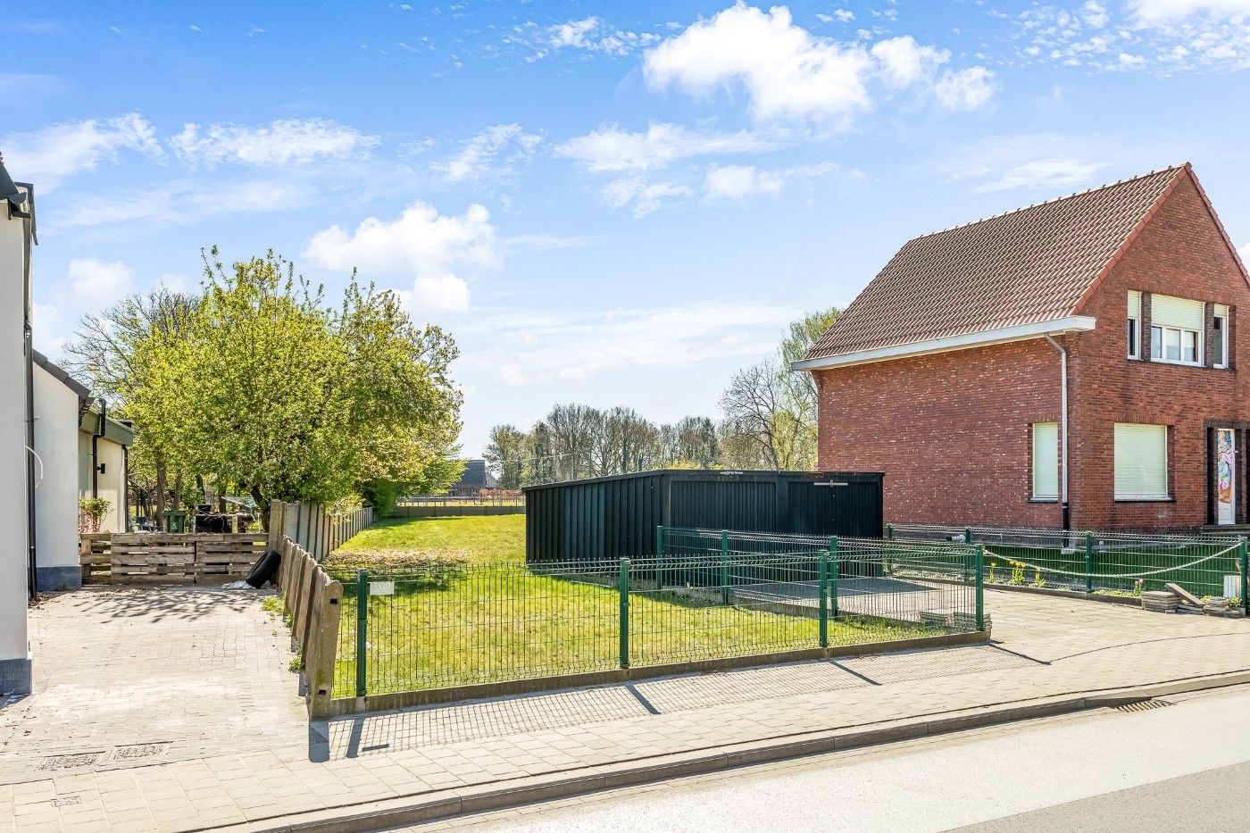 Centraal gelegen bouwgrond van 827m² voor open bebouwing te Berendrecht foto 12