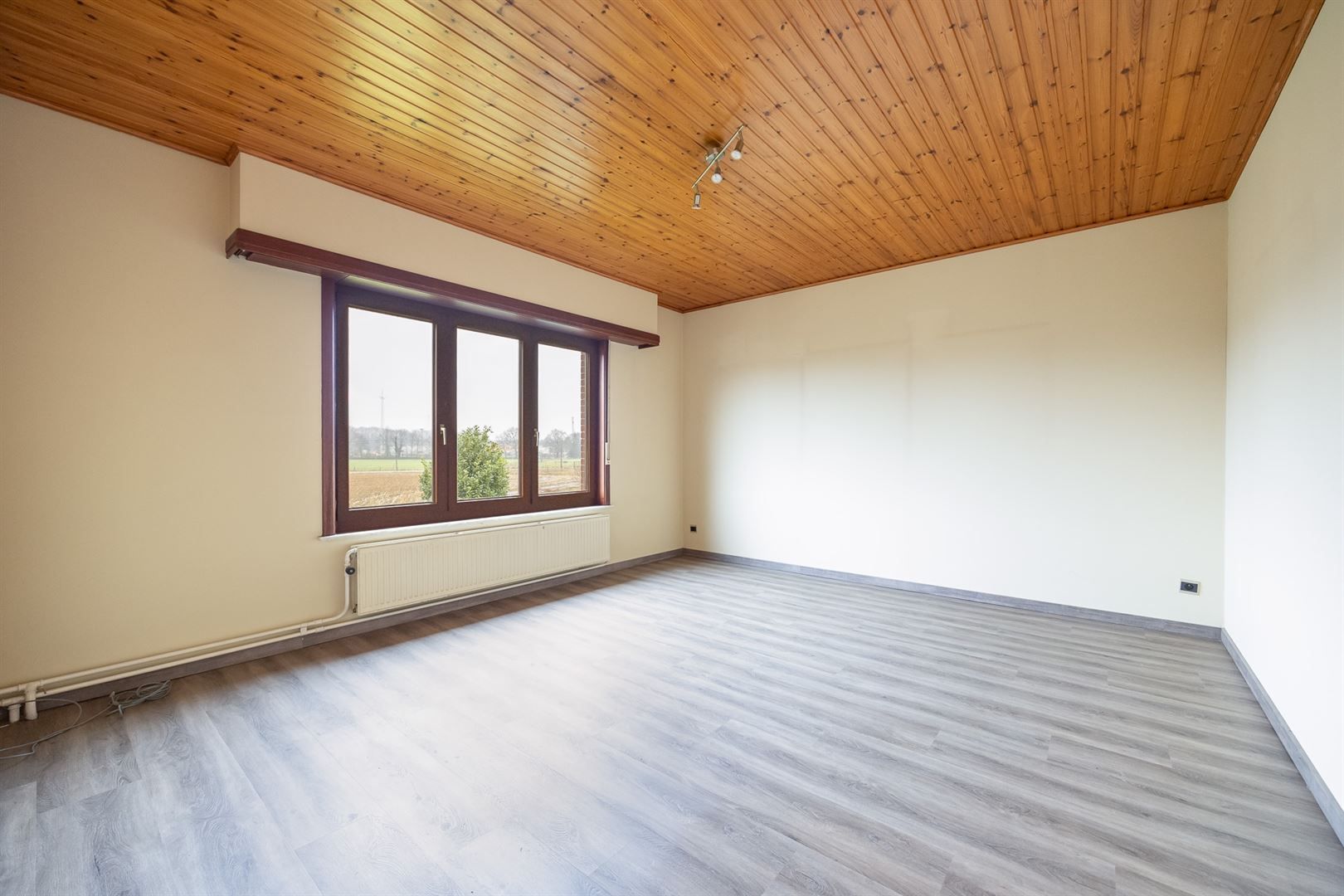Tijdloze woning op toplocatie met zicht op weiland.  foto 17