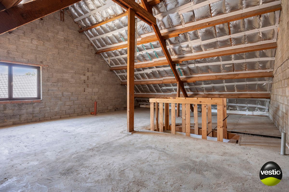 INVESTERINGSPAND MET 2 VERHUURDE APPARTEMENTEN TE RIJKHOVEN. foto 19