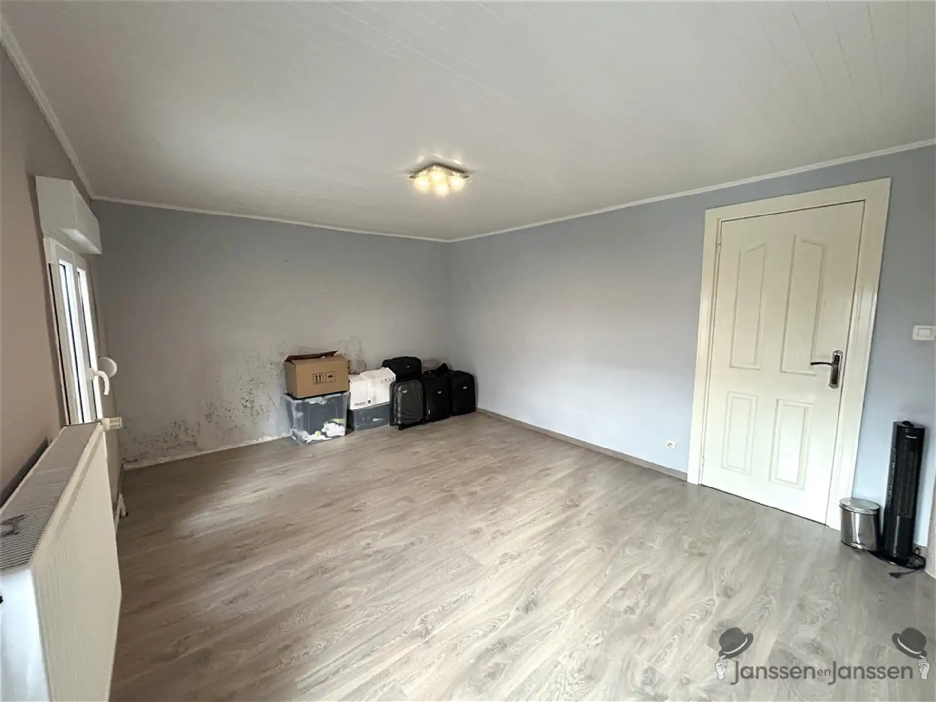 charmant huis met zijpoortje foto 14