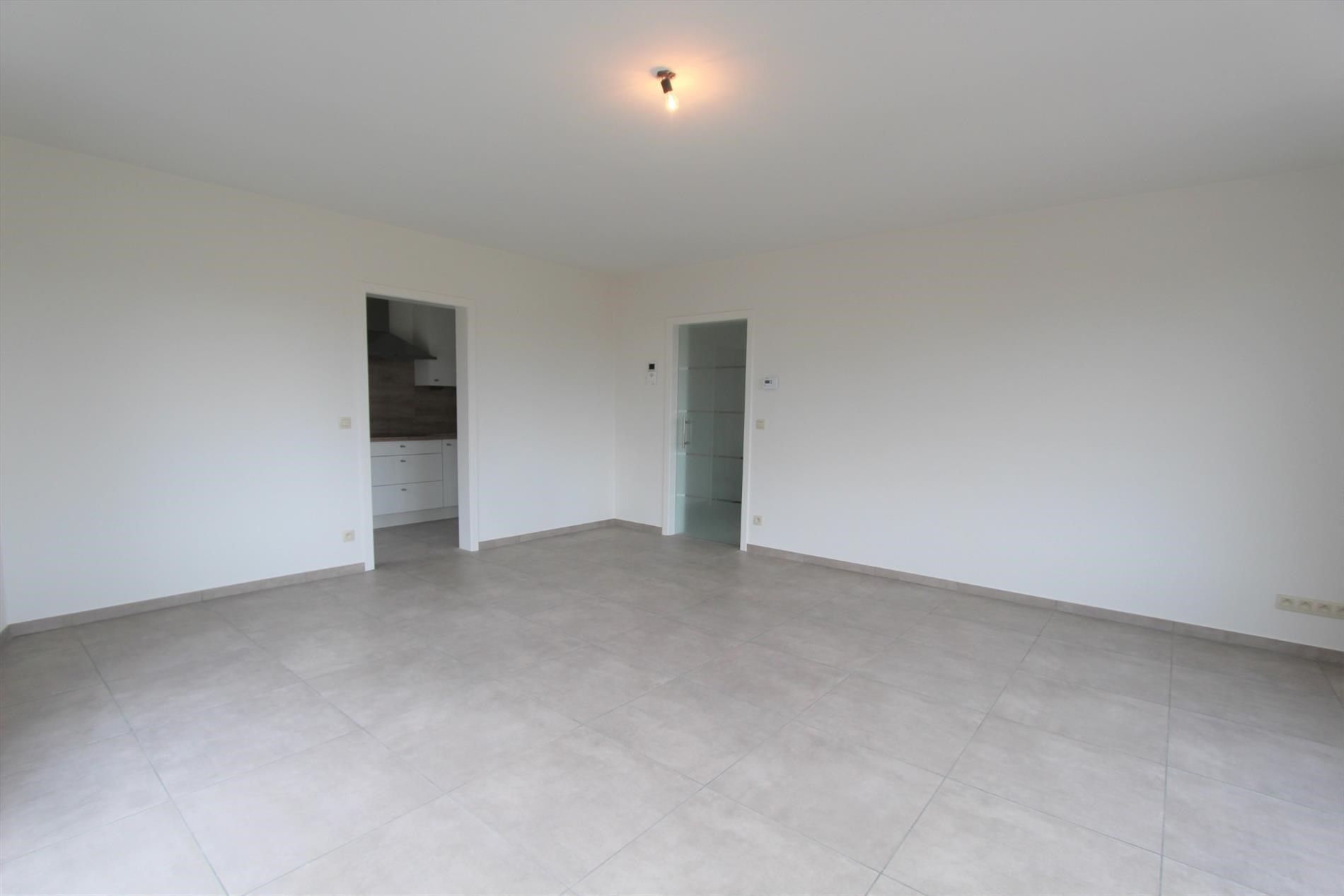 MODERN APPARTEMENT IN HET CENTRUM foto 5