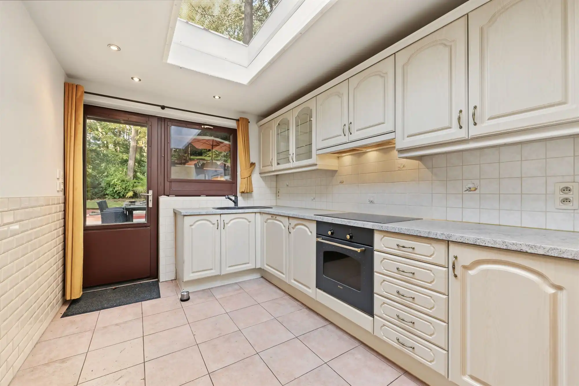 Charmante laagbouwwoning op groot perceel in Schilde foto 6
